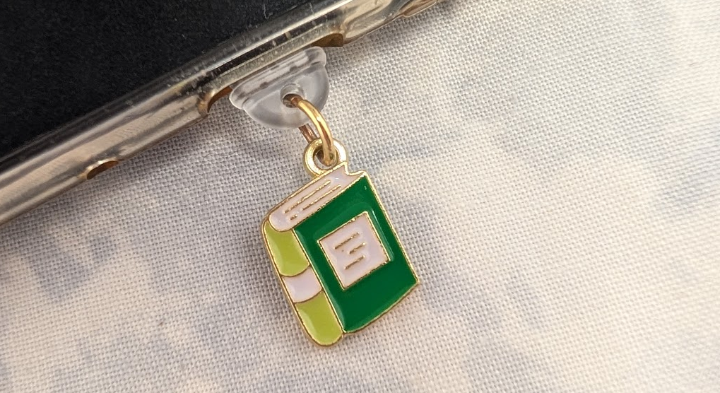 eReader Charms